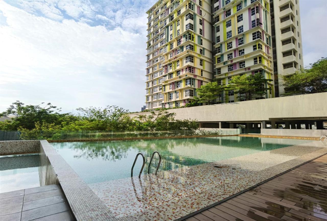 2 Bedroom Apartment - Mycribkl Neocyber 사이버자야 외부 사진