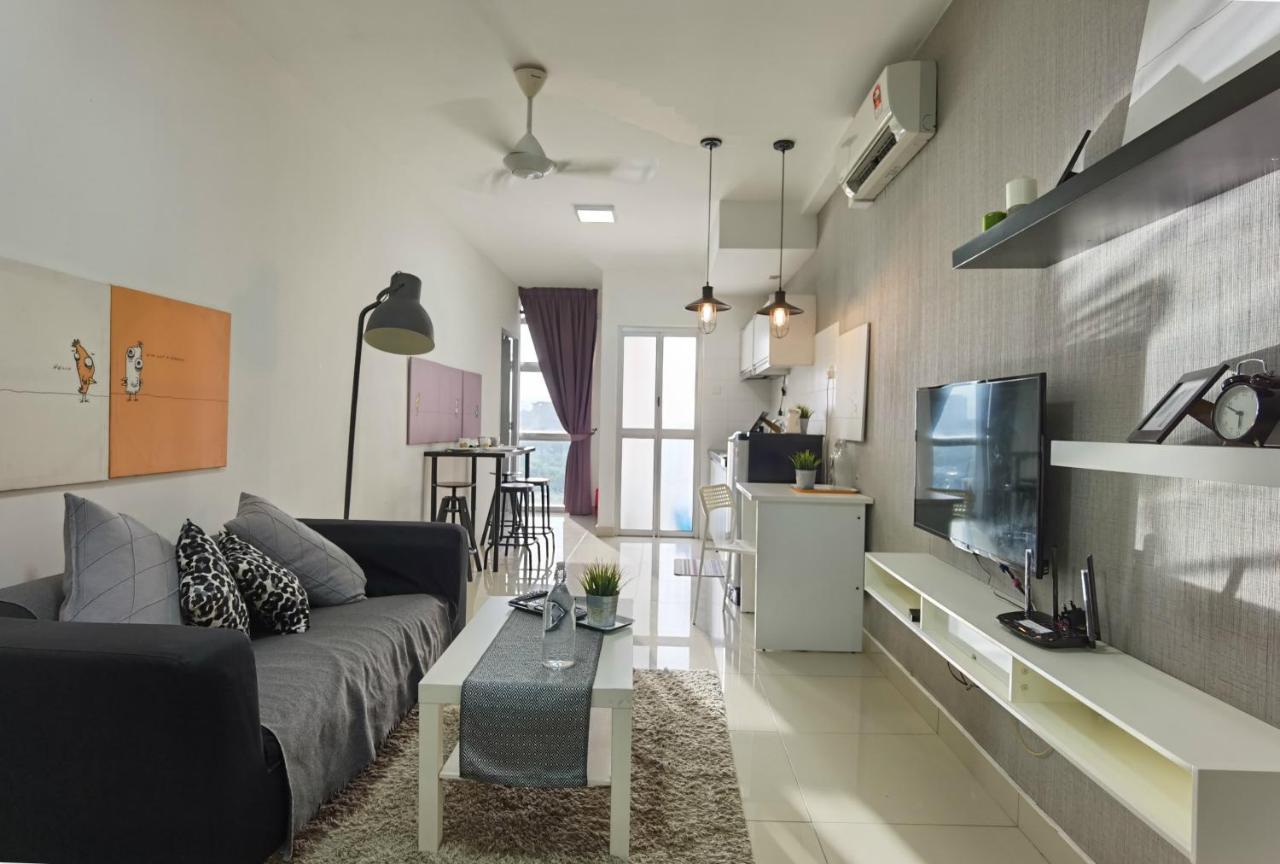 2 Bedroom Apartment - Mycribkl Neocyber 사이버자야 외부 사진